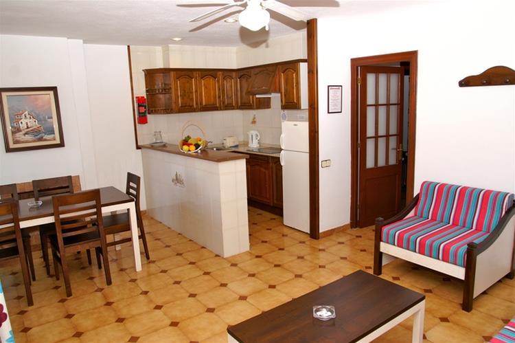 Bahia Park Hotel Cala En Porter  Interior foto