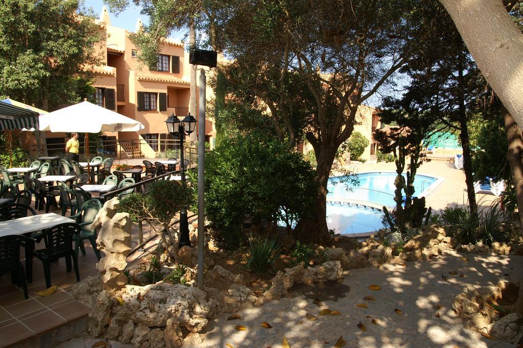 Bahia Park Hotel Cala En Porter  Exterior foto